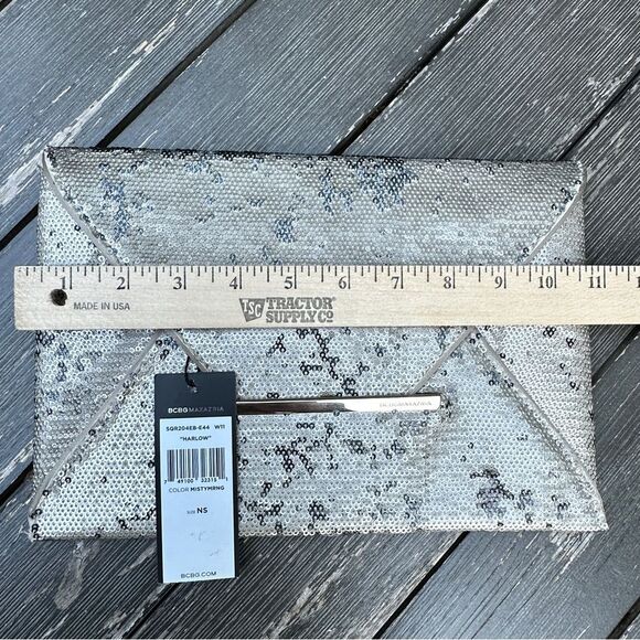 BCBGMAXAZRIA Silver Gold Harlow Envelope Clutch NWT - Picture 9 of 10